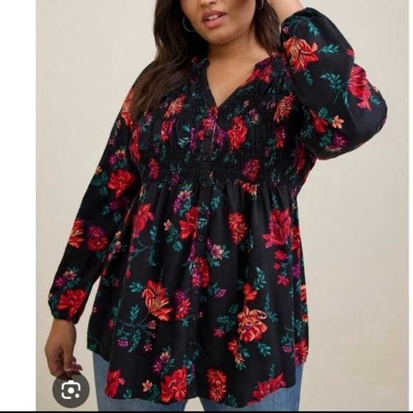 torrid Tops - Torrid Floral Smocked Babydoll Tunic Black Red Rayon Button Front 0X Boho Flowy